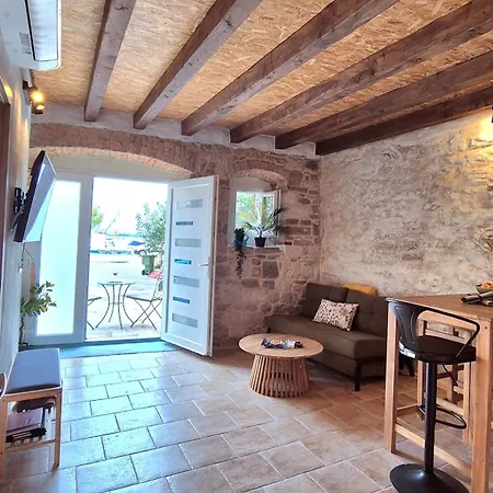 Apartamento House Robert Kaštela